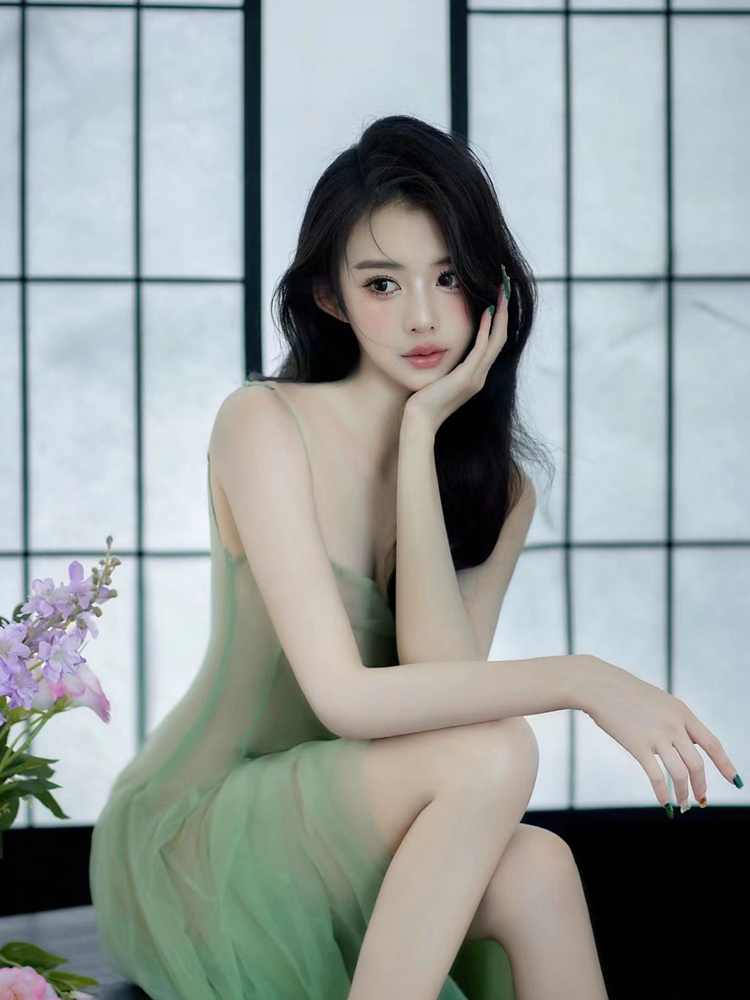 Photography Vintage Style - New 2026 Green Dress Studio Photography