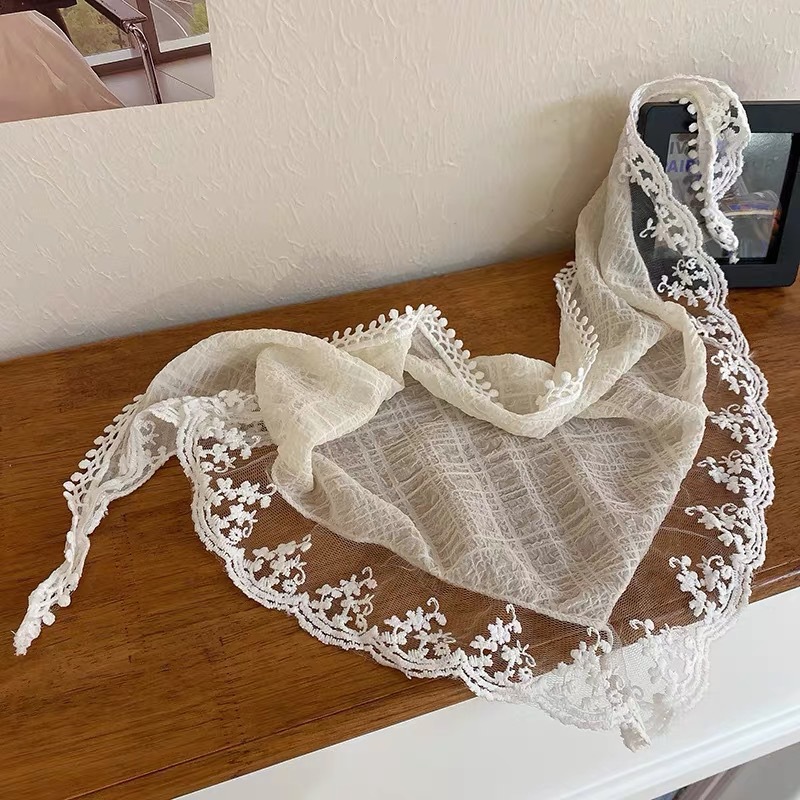 Fashion Lace Triangle Headscar - Photography Triangle avis et prix